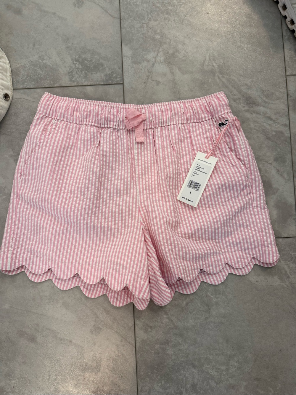 Vineyard Vines Pink Striped Seersucker Scallop-Hem High-Waist Shorts